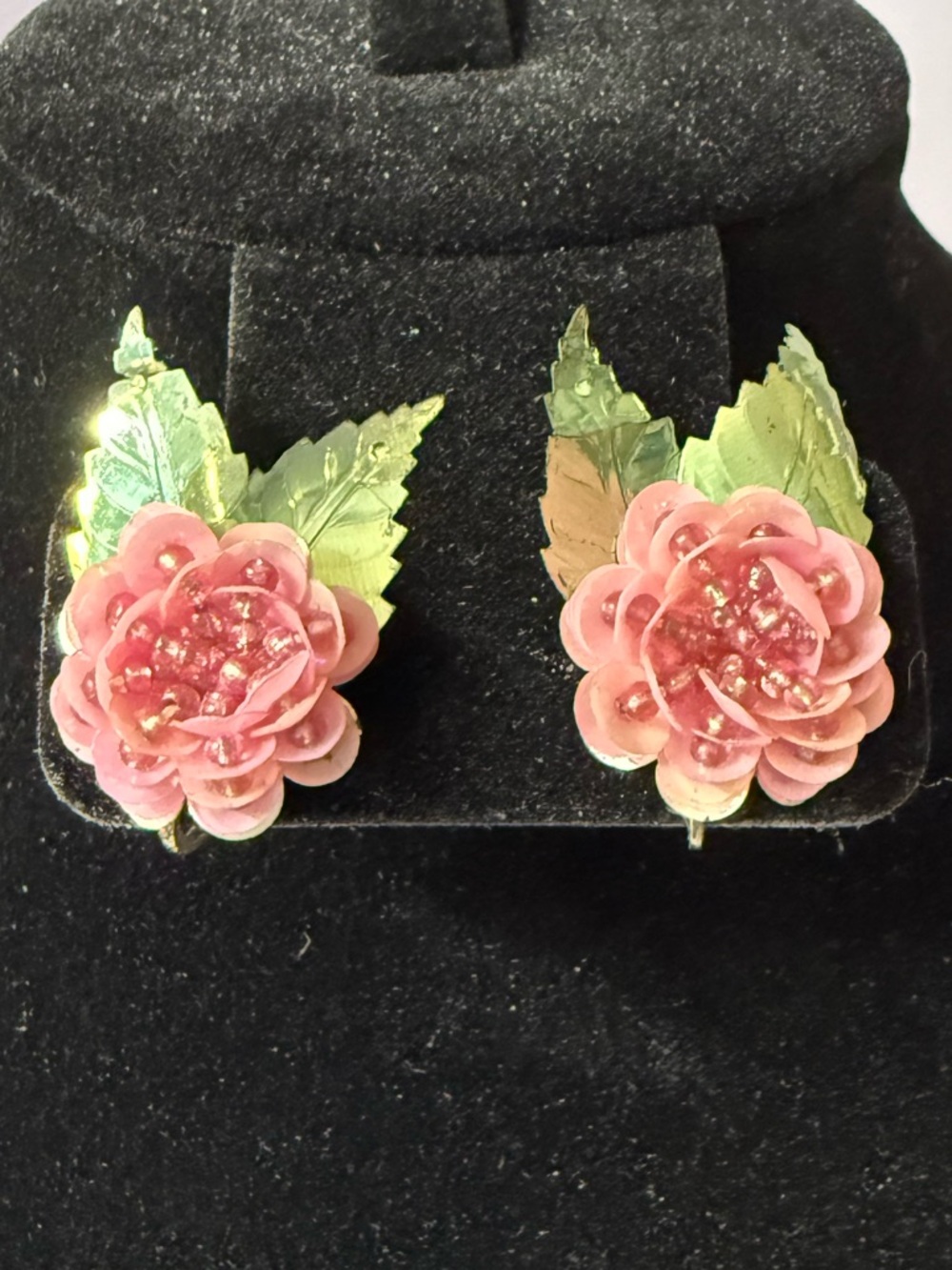 Vintage Pink Floral screw back Earrings. JAPAN